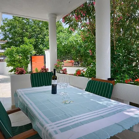 Apartamento Premate Premantura