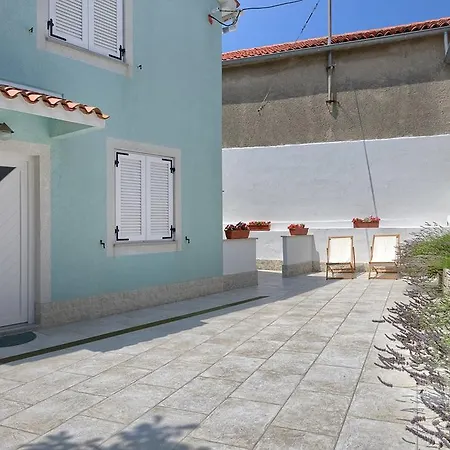 Premate Apartment